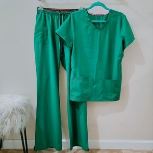 HeartSoul Scrubs Set